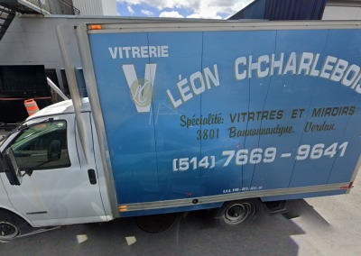 Camion Vitrerie Léon Charlebois - Vitrerie Léon Charlebois à Verdun